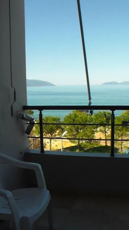 Serenade Hostel Beach Hostal Lungomare Vlorë 0*,  Albania