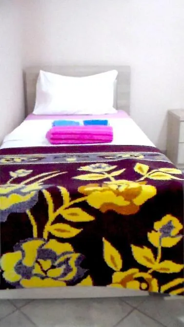 Serenade Hostel Beach Hostal Lungomare Vlorë 0*,
